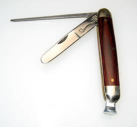 Rodgers of
                    Sheffield Pipe Knife